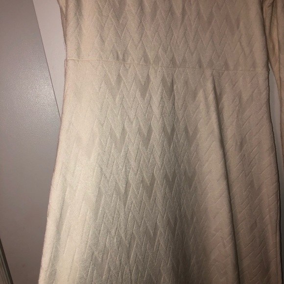 Cream midi long sleeve dress - Picture 3 of 4